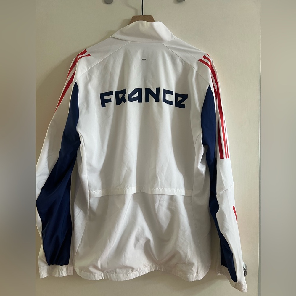France soccer team thin, lightweight running jacket. Size L. NWT. Adidas